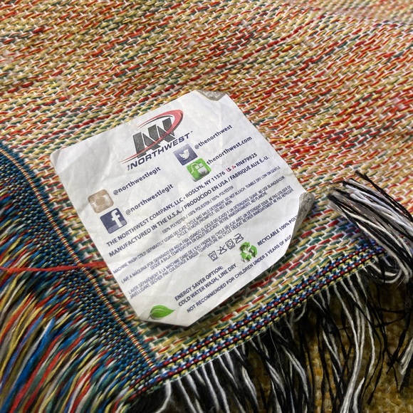 Hogwarts blanket throw, 48x60 - Picture 4 of 4